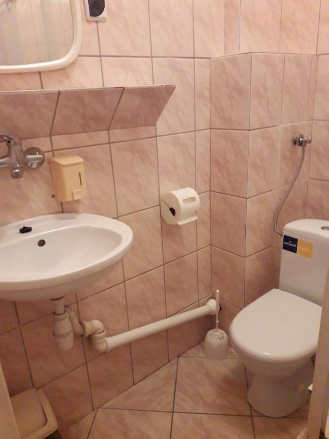 Zajazd Wiking Wasilków エクステリア 写真